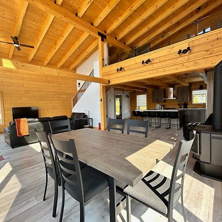 Chalets Domaine Otis Saint-Felix-d'Otis Exterior photo